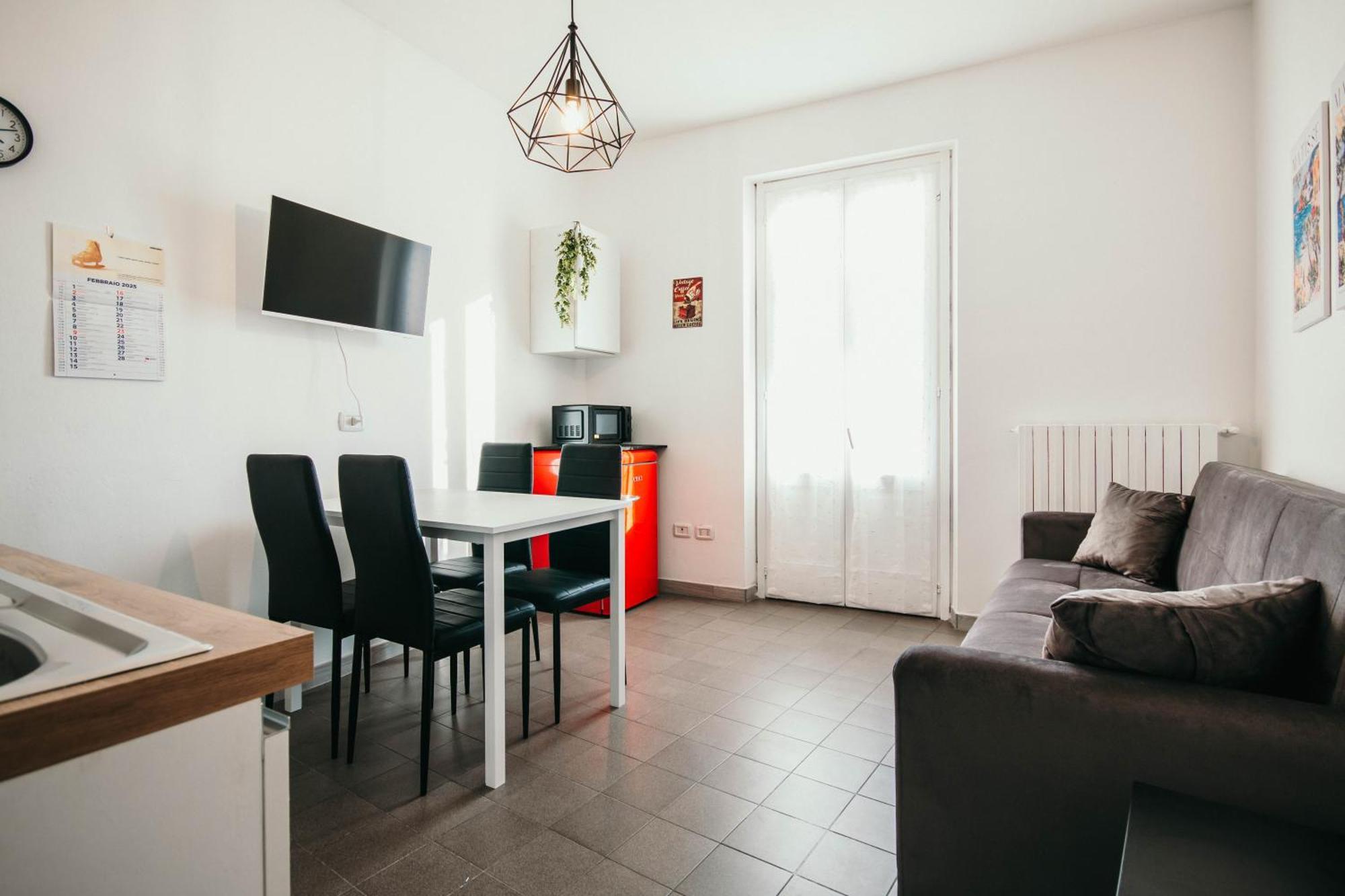Bigattera Apartments Varese Bagian luar foto