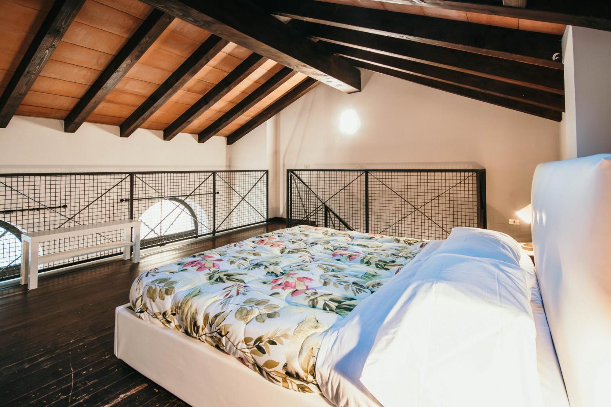 Bigattera Apartments Varese Bagian luar foto